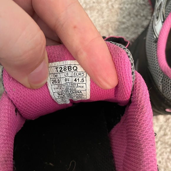 Womens tennis shoes - Picture 5 of 6